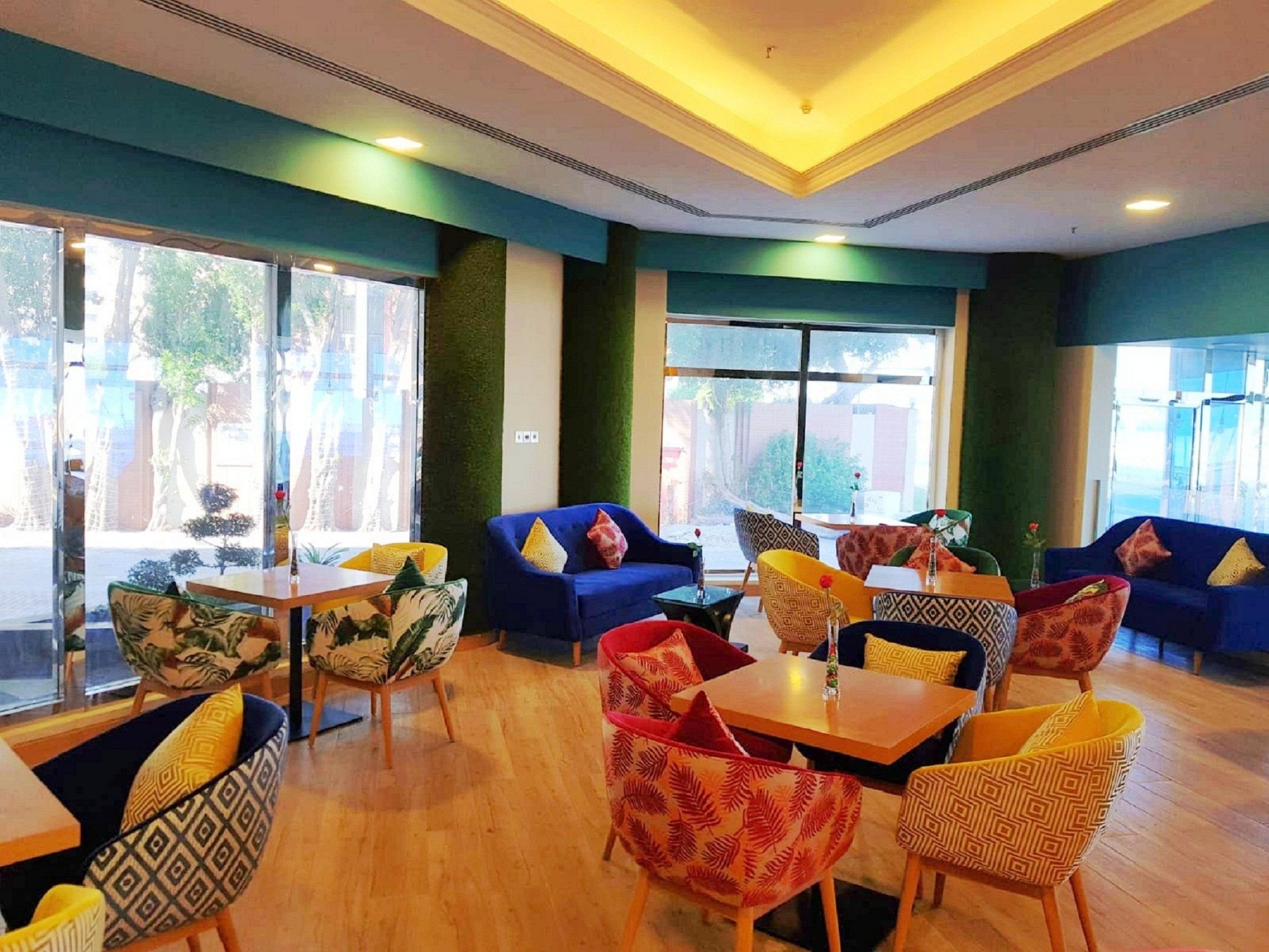 Phoenicia Tower Hotel And Spa Манама Экстерьер фото