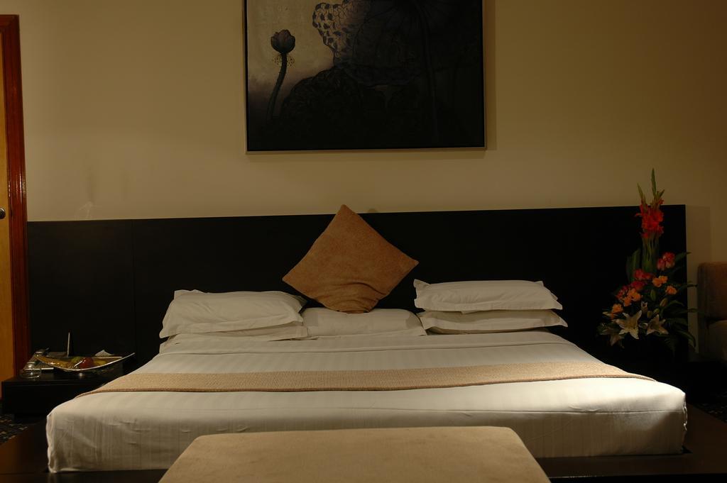 Phoenicia Tower Hotel And Spa Манама Номер фото